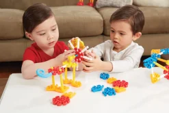 Kid K'Nex Oodles Of Pals Building Set