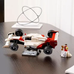 LEGO® Icons McLaren MP4/4 & Ayrton Senna Set 10330