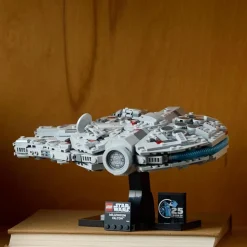 LEGO® Star Wars™ Millennium Falcon™ Set 75375