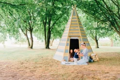 Plum Grand Wooden Teepee Hideaway [EU]